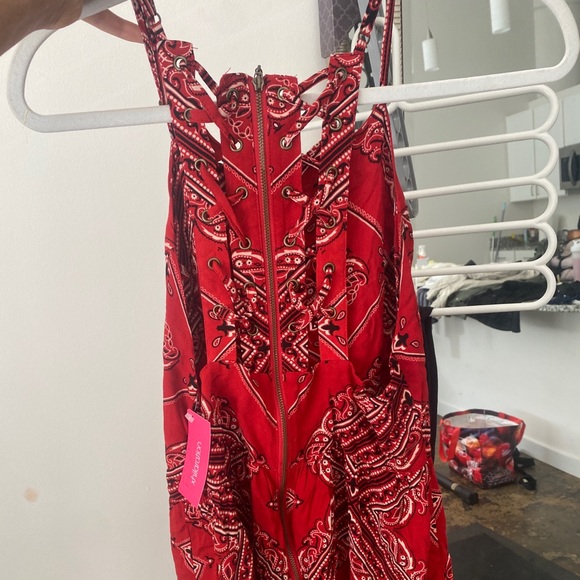 Paisley romper - Picture 2 of 4